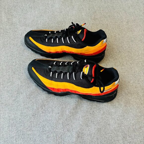 *RARE* Nike Air Max 95 'Black Kumquat' size 14M - Picture 5 of 6